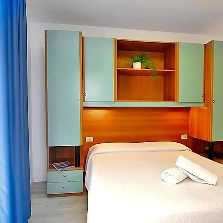 Rex Hotel